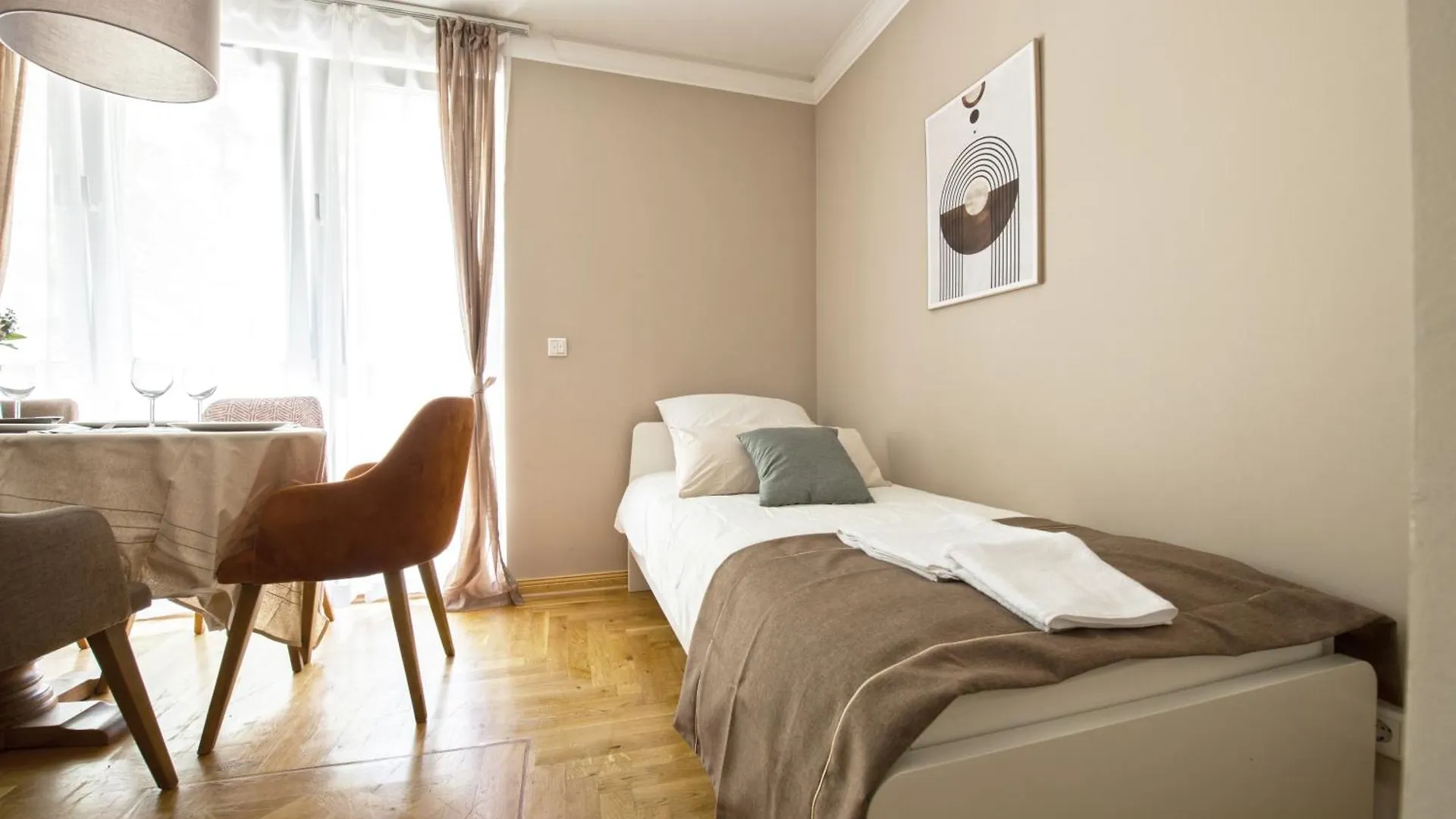 Lux Central Apartment Berlin