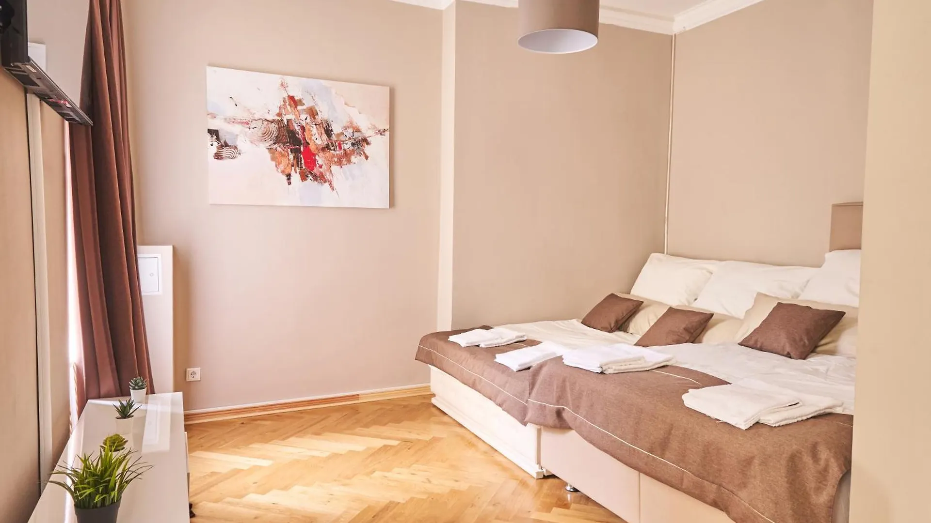 Lux Central Apartment Berlin 0*,  Germany