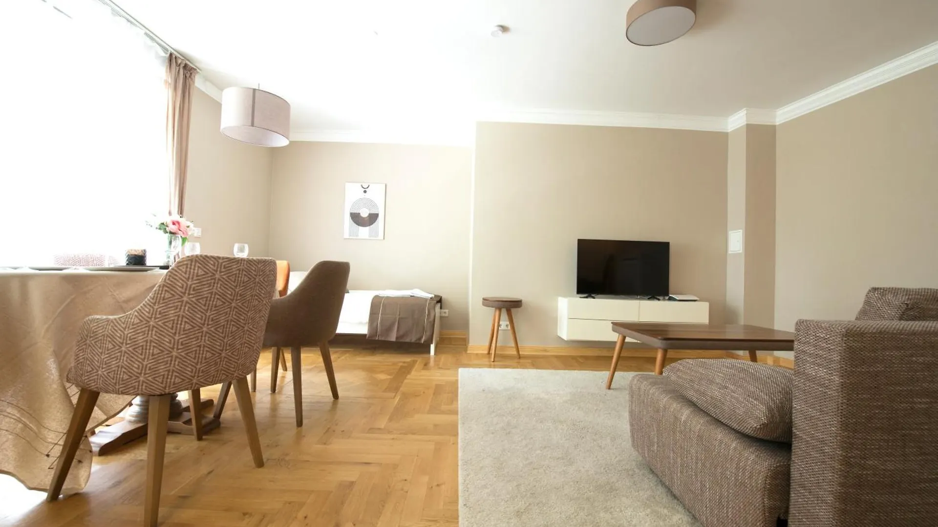 Lux Central Apartment Berlin Germany