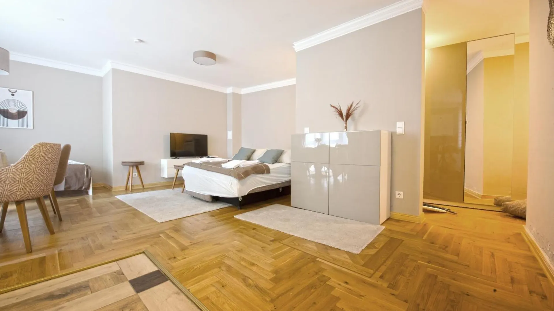 Lux Central Apartment Berlin