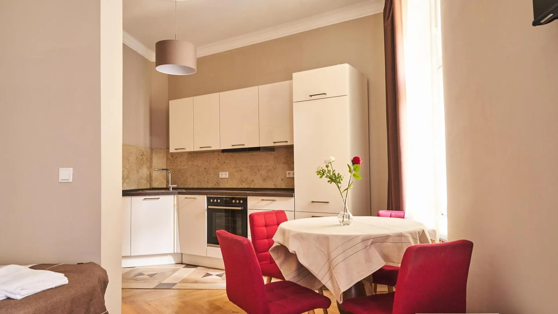 Lux Central Apartment Berlin 0*,